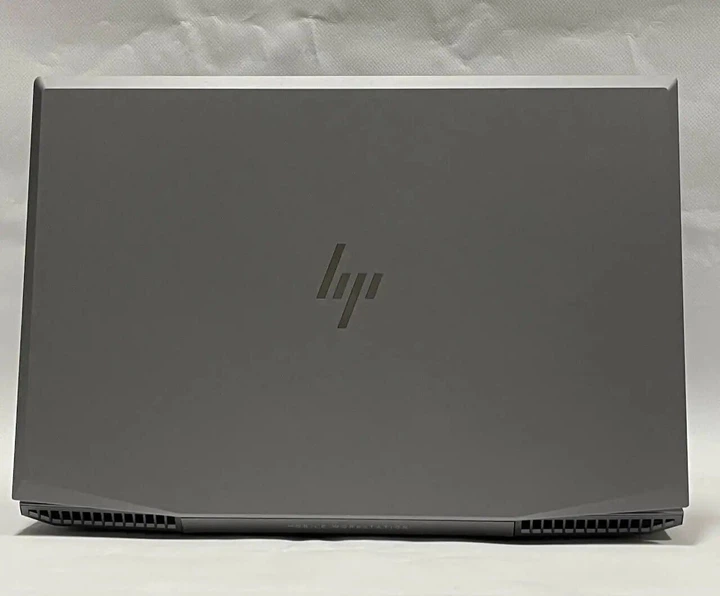 Ноутбук HP ZBook 15v G5 / 15.6" (1920x1080) IPS / Intel Core i5-8300H (4 (8) ядра по 2.3 - 4.0 GHz) / 16 GB DDR4 / 500 GB SSD M.2 / Intel UHD Graphics 630 / WebCam / Windows 10 Pro б/у - Фото 14 Ноутбук HP ZBook 15v G5 / 15.6" (1920x1080) IPS / Intel Core i5-8300H (4 (8) ядра по 2.3 - 4.0 GHz) / 16 GB DDR4 / 500 GB SSD M.2 / Intel UHD Graphics 630 / WebCam / Windows 10 Pro б/у - изображение 14