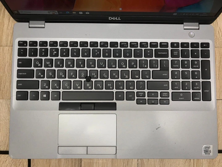 Ноутбук Б-класс Dell Latitude 5510 / 15.6" (1920x1080) IPS / Intel Core i5-10210U (4 (8) ядра по 1.6 - 4.2 GHz) / 8 GB DDR4 / 256 GB SSD M.2 / Intel UHD Graphics / WebCam / USB 3.2 / HDMI / Windows 10 б/у - Фото 7 Ноутбук Б-класс Dell Latitude 5510 / 15.6" (1920x1080) IPS / Intel Core i5-10210U (4 (8) ядра по 1.6 - 4.2 GHz) / 8 GB DDR4 / 256 GB SSD M.2 / Intel UHD Graphics / WebCam / USB 3.2 / HDMI / Windows 10 б/у - изображение 7