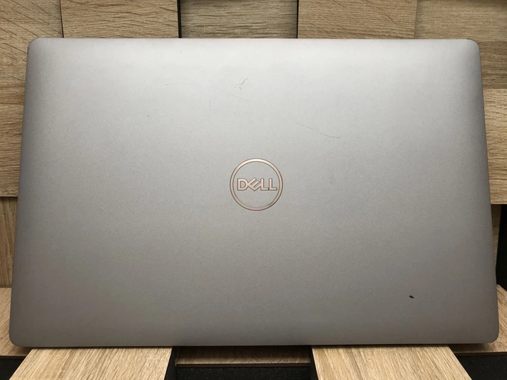 Ноутбук Б-класс Dell Latitude 5510 / 15.6" (1920x1080) IPS / Intel Core i5-10210U (4 (8) ядра по 1.6 - 4.2 GHz) / 8 GB DDR4 / 256 GB SSD M.2 / Intel UHD Graphics / WebCam / USB 3.2 / HDMI / Windows 10 б/у - Фото 15 Ноутбук Б-класс Dell Latitude 5510 / 15.6" (1920x1080) IPS / Intel Core i5-10210U (4 (8) ядра по 1.6 - 4.2 GHz) / 8 GB DDR4 / 256 GB SSD M.2 / Intel UHD Graphics / WebCam / USB 3.2 / HDMI / Windows 10 б/у - изображение 15