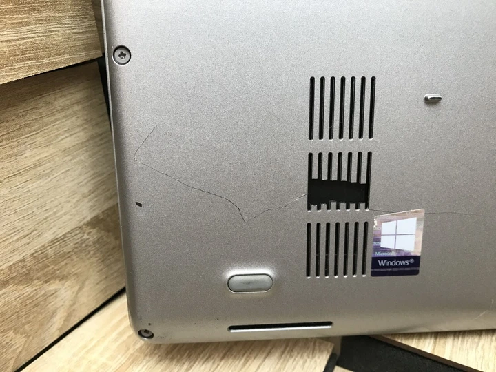 Ноутбук Б-класс Dell Latitude 5510 / 15.6" (1920x1080) IPS / Intel Core i5-10210U (4 (8) ядра по 1.6 - 4.2 GHz) / 8 GB DDR4 / 256 GB SSD M.2 / Intel UHD Graphics / WebCam / USB 3.2 / HDMI / Windows 10 б/у - Фото 18 Ноутбук Б-класс Dell Latitude 5510 / 15.6" (1920x1080) IPS / Intel Core i5-10210U (4 (8) ядра по 1.6 - 4.2 GHz) / 8 GB DDR4 / 256 GB SSD M.2 / Intel UHD Graphics / WebCam / USB 3.2 / HDMI / Windows 10 б/у - изображение 18