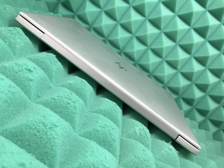 Ультрабук Б-класс HP EliteBook 840 G5 / 14" (1920x1080) IPS Touch / Intel Core i5-8350U (4 (8) ядра по 1.7 - 3.6 GHz) / 8 GB DDR4 / 256 GB SSD M.2 / Intel UHD Graphics 620 / WebCam / Fingerprint / USB 3.1 / HDMI б/у - Фото 17 Ультрабук Б-класс HP EliteBook 840 G5 / 14" (1920x1080) IPS Touch / Intel Core i5-8350U (4 (8) ядра по 1.7 - 3.6 GHz) / 8 GB DDR4 / 256 GB SSD M.2 / Intel UHD Graphics 620 / WebCam / Fingerprint / USB 3.1 / HDMI б/у - изображение 17
