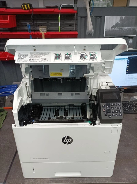 HP LaserJet Enterprise M605dn / Лазерний друк / A4 / 1200x1200 dpi / 55 стор / хв / USB Hub / Duplex Print / Ethernet б/в - Фото 12 HP LaserJet Enterprise M605dn / Лазерний друк / A4 / 1200x1200 dpi / 55 стор / хв / USB Hub / Duplex Print / Ethernet б/в - зображення 12