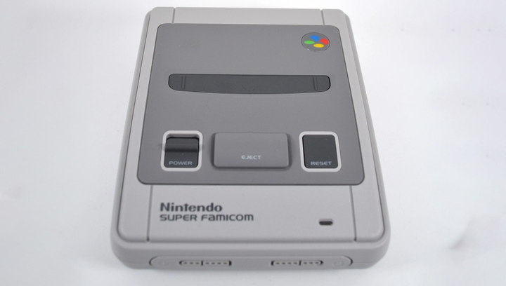 Набір Консоль Nintendo SNES Classic Mini CLV-301 Super Famicom Japan Light Grey + 21 Вбудована Гра Б/У + Геймпад Дротовий - зображення 2