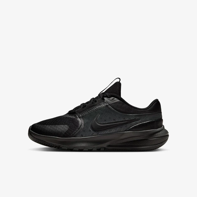 Кроссовки детские Nike Star Runner 5 (Gs) 38 Чорний HF7004-001 - Фото 2 Кроссовки детские Nike Star Runner 5 (Gs) 38 Чорний HF7004-001 - изображение 2