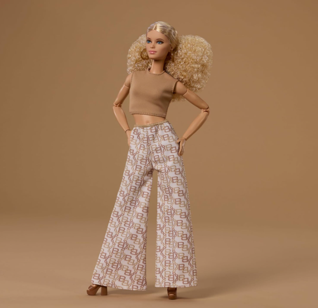 Кукла Барби Бейсикс виниловая Barbie Basics Mattel JJX26 - Фото 2 Кукла Барби Бейсикс виниловая Barbie Basics Mattel JJX26 - изображение 2