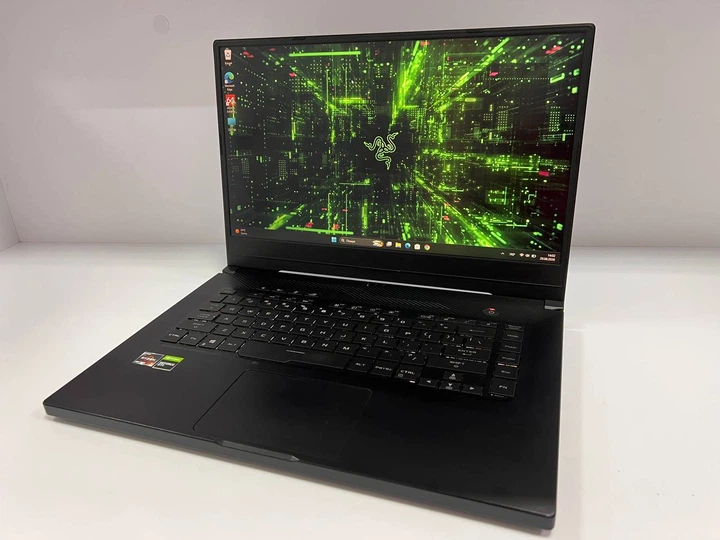 Ноутбук ASUS ROG Zephyrus G GA502DU Ryzen 7 3750H GTX 1660 Ti 16/512 Б\В - Б/В - зображення 5