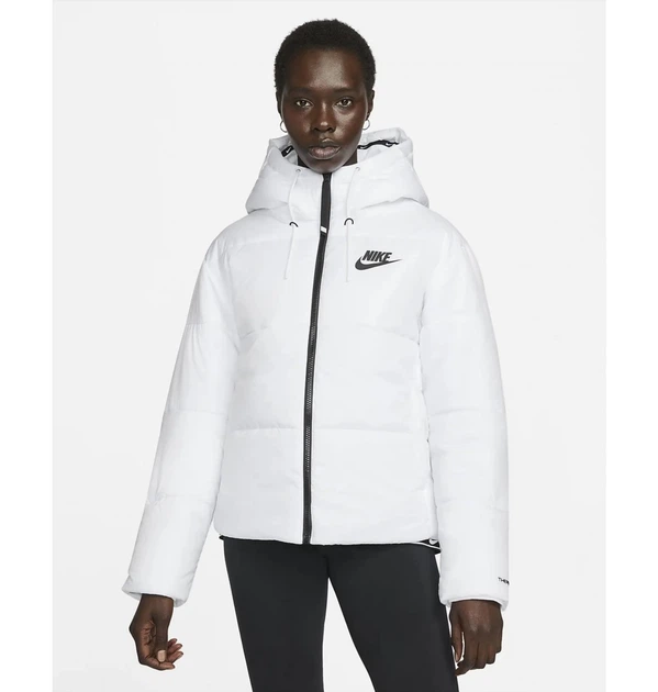 Куртка женская Nike W Nsw Tf Rpl Classic Tape Jkt L Белый DJ6997-100 - Фото 2 Куртка женская Nike W Nsw Tf Rpl Classic Tape Jkt L Белый DJ6997-100 - изображение 2