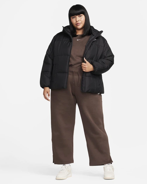 Куртка женская Nike Sportswear Essential Therma-Fit Puffer (Plus Size) 3XL Черный FB7674-010 - Фото 8 Куртка женская Nike Sportswear Essential Therma-Fit Puffer (Plus Size) 3XL Черный FB7674-010 - изображение 8