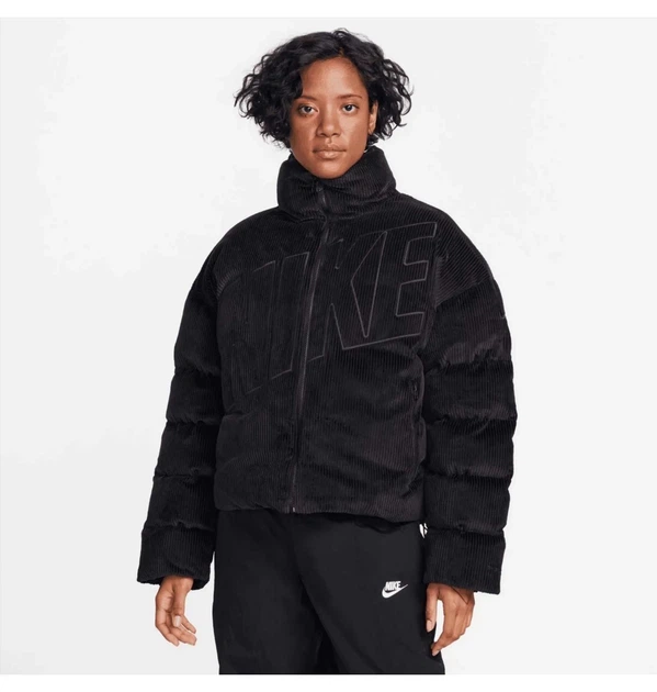 Куртка женская Nike Sportswear Essential Black XS Чорний FB8727-010 - изображение 2