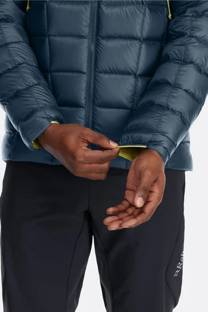 Легкий чоловічий пуховик Rab Mythic Alpine Jacket, Black (M) - изображение 5