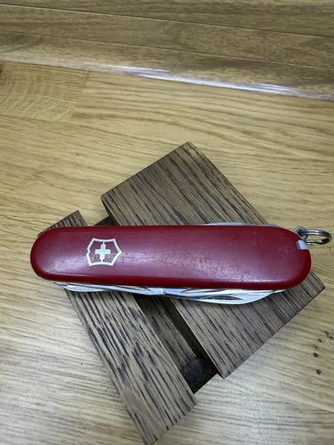 Швейцарський складаний ніж Victorinox CLIMBER RED 1.3703 - Б/В - зображення 5