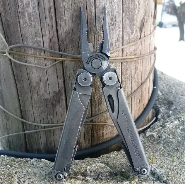 Мультиинструмент Leatherman WAVE PLUS BLACK, синтетический чехол Molle - Фото 5 Мультиинструмент Leatherman WAVE PLUS BLACK, синтетический чехол Molle - изображение 5
