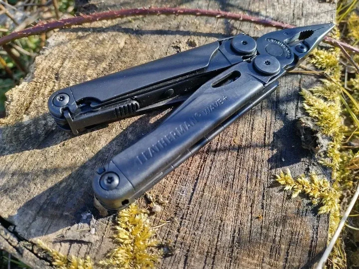 Мультиинструмент Leatherman WAVE PLUS BLACK, синтетический чехол Molle - Фото 9 Мультиинструмент Leatherman WAVE PLUS BLACK, синтетический чехол Molle - изображение 9