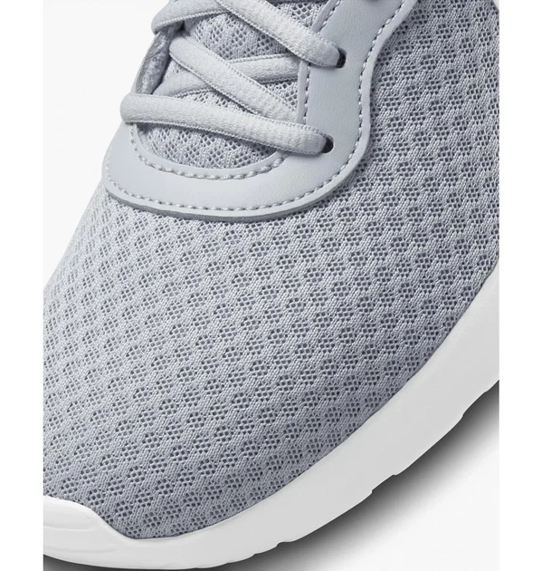 Кроссовки женские Nike Tanjun 40.5 Серый DJ6257-003 - Фото 2 Кроссовки женские Nike Tanjun 40.5 Серый DJ6257-003 - изображение 2
