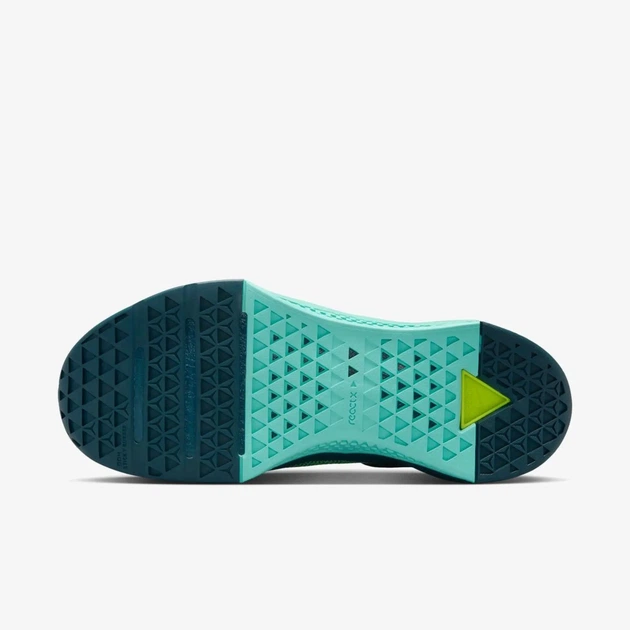 Кроссовки женские Nike Metcon 10 37.5 Зеленый HQ2620-300 - изображение 2