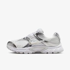 Кроссовки женские Nike W V5 Rnr 40.5 Белый HQ7901-112 - Фото 11 Кроссовки женские Nike W V5 Rnr 40.5 Белый HQ7901-112 - изображение 11
