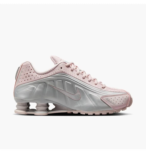 Кросівки жіночі Nike Shox R4 36.5 Комбінований AR3565-600 - зображення 9