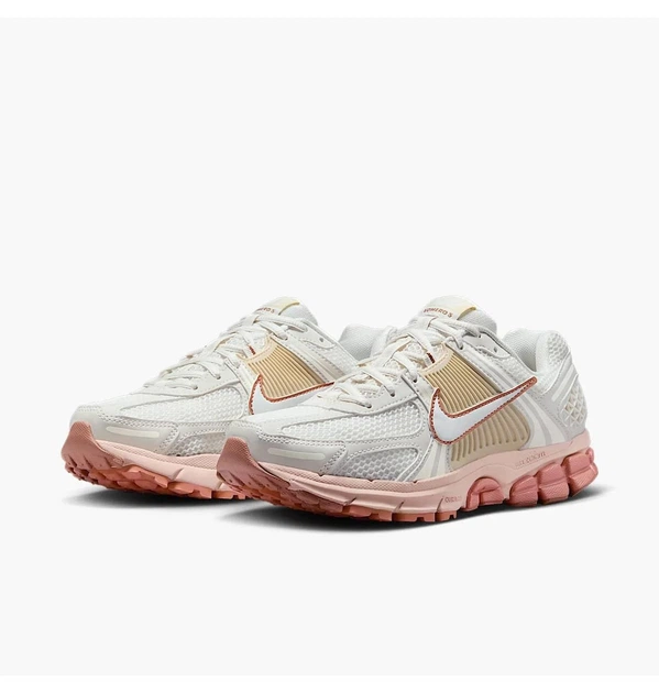 Кросівки жіночі Nike Wmns Zoom Vomero 5 37.5 Комбінований FJ2028-002 - Фото 11 Кросівки жіночі Nike Wmns Zoom Vomero 5 37.5 Комбінований FJ2028-002 - зображення 11