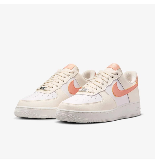 Кросівки жіночі Nike Air Force 1 07 Next Nature White/Beige 38.5 Білий, Бежевий DC9486-113 - зображення 4