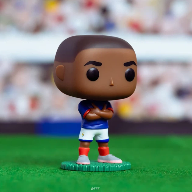 Игровая фигурка Funko POP! Килиан Мбаппе, серия Футбол Франция, виниловая - Фото 3 Игровая фигурка Funko POP! Килиан Мбаппе, серия Футбол Франция, виниловая - изображение 3