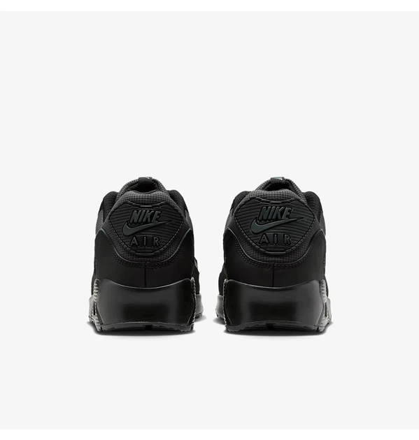 Кросівки чоловічі Nike Air Max 90 Black 42.5 Чорний IQ0291-010 - Фото 6 Кросівки чоловічі Nike Air Max 90 Black 42.5 Чорний IQ0291-010 - зображення 6