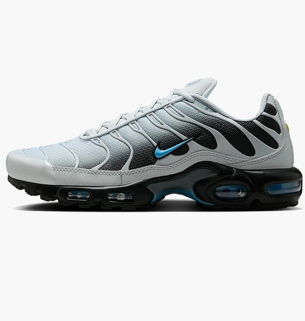 Кросівки чоловічі Nike Air Max Plus 41 DM0032-015 - Фото 1 Кросівки чоловічі Nike Air Max Plus 41 DM0032-015 - зображення 1