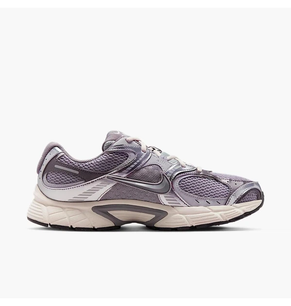 Кросівки чоловічі Nike V5 Rnr 42 Комбінований HJ5228-003 - зображення 11