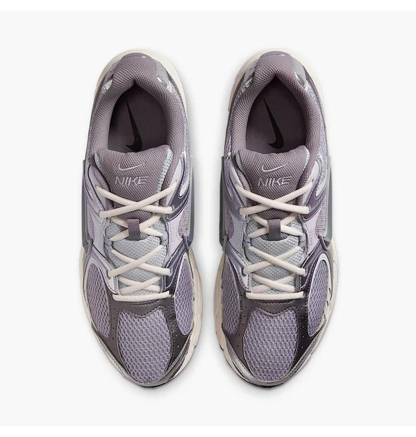 Кросівки чоловічі Nike V5 Rnr 42 Комбінований HJ5228-003 - зображення 12