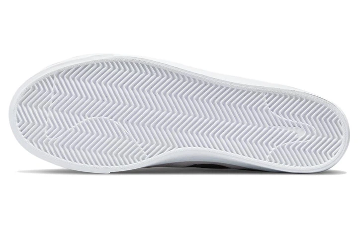Кеды мужские Nike Blazer Court Mid Premium Sb 'White Black' 48.5 Белый DM8553-100 - Фото 4 Кеды мужские Nike Blazer Court Mid Premium Sb 'White Black' 48.5 Белый DM8553-100 - изображение 4