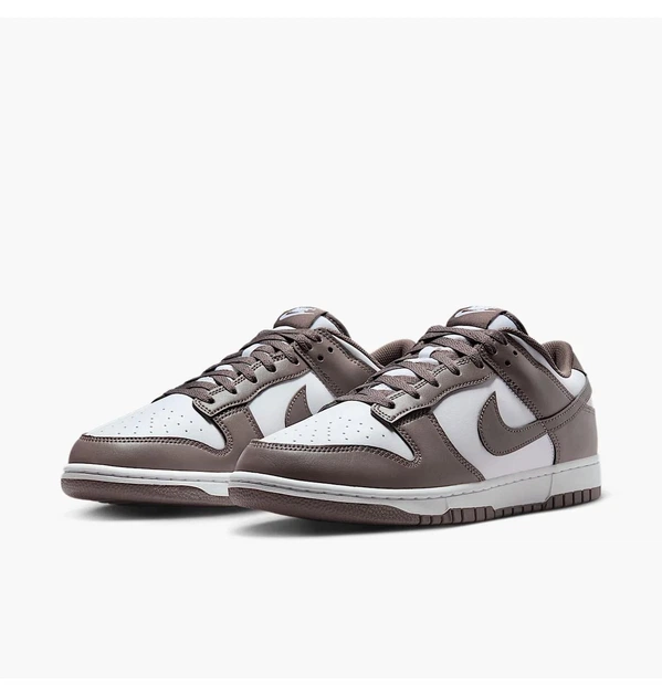 Кросівки чоловічі Nike Dunk Low Retro 45.5 Комбінований HF5441-111 - Фото 3 Кросівки чоловічі Nike Dunk Low Retro 45.5 Комбінований HF5441-111 - зображення 3