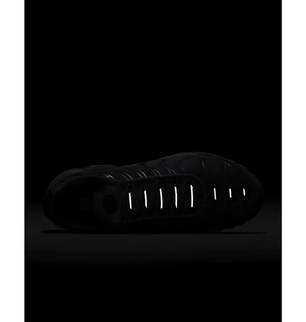 Кросівки чоловічі Nike Air Max Plus 42 Білий 604133-139 - Фото 8 Кросівки чоловічі Nike Air Max Plus 42 Білий 604133-139 - зображення 8