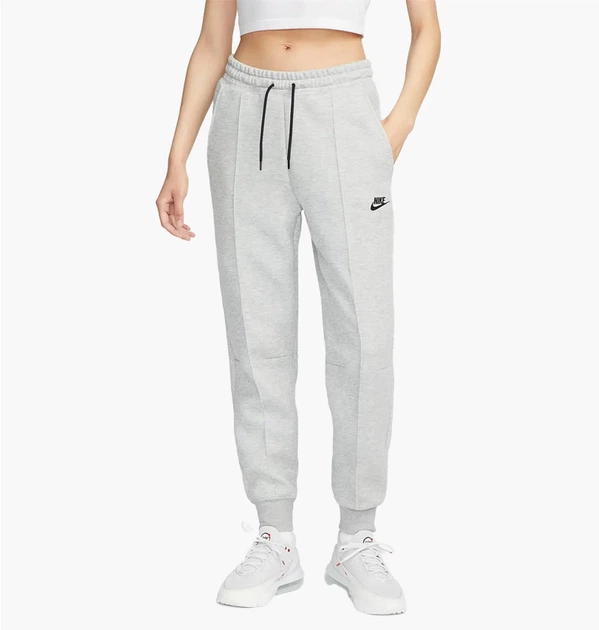 Спортивные штаны женские Nike Nsw Tch Flc Mr Jggr L Серые FB8330-063 - Фото 1 Спортивные штаны женские Nike Nsw Tch Flc Mr Jggr L Серые FB8330-063 - изображение 1