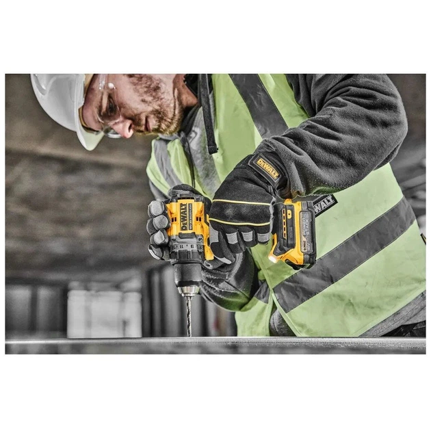 Шурупокрут DeWALT XR Li-Ion 18 V, 90 Нм, 0-650/0-2000 об./хв (без АКБ та ЗП) (DCD800NT) - Фото 4 Шурупокрут DeWALT XR Li-Ion 18 V, 90 Нм, 0-650/0-2000 об./хв (без АКБ та ЗП) (DCD800NT) - зображення 4