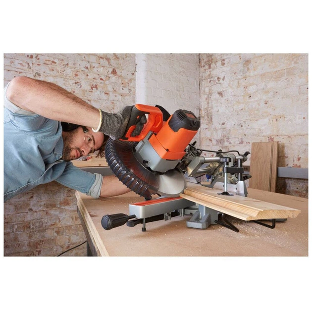 Торцювальна пила Black&Decker 2100 Вт, диск 254х30 мм, 5000 об/хв, XPS, вага 18.5 кг (BES710) - Фото 4 Торцювальна пила Black&Decker 2100 Вт, диск 254х30 мм, 5000 об/хв, XPS, вага 18.5 кг (BES710) - изображение 4