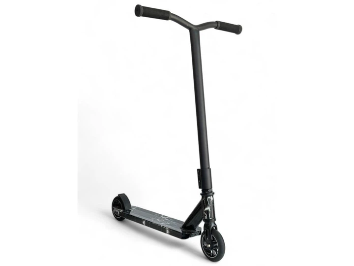 Трюковой самокат Scooter Print для детей от 5 лет до 100 кг алюминиевый диск колеса платформа 34х10 см ABEC-9 черный - Фото 1 Трюковой самокат Scooter Print для детей от 5 лет до 100 кг алюминиевый диск колеса платформа 34х10 см ABEC-9 черный - изображение 1