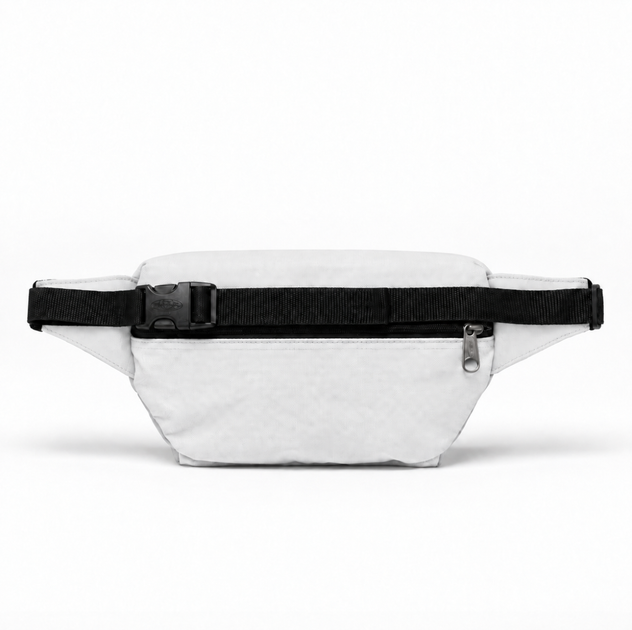 Сумка через плече/на пояс Eastpak Doggy Bag 3L EK073 у білому кольорі. - Фото 2 Сумка через плече/на пояс Eastpak Doggy Bag 3L EK073 у білому кольорі. - зображення 2