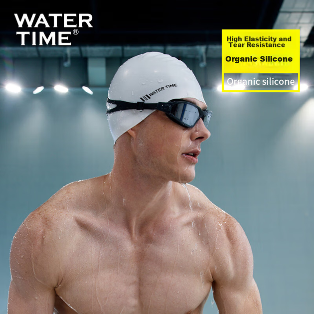 Шапочка для плавания WATERTIME, силиконовая шапочка для плавания, водонепроницаемая, не сдавливает, с увеличенными защитными накладками на уши, модная классическая тренировочная шапочка, черная. - изображение 8