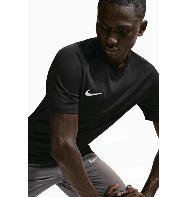Футболка чоловіча Nike Df Park Viii Jsy Ss Black L Чорний HV8173-010 - Фото 5 Футболка чоловіча Nike Df Park Viii Jsy Ss Black L Чорний HV8173-010 - зображення 5
