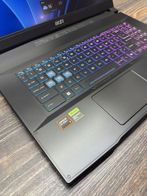 Ноутбук MSI Katana A17 AI B8VG 17.3|FHD|144Hz|AMD Ryzen 7 8845HS|DDR5-16GB|SSD-1TB|Nvidia RTX 4070 8GB| - Б/У - Фото 8 Ноутбук MSI Katana A17 AI B8VG 17.3|FHD|144Hz|AMD Ryzen 7 8845HS|DDR5-16GB|SSD-1TB|Nvidia RTX 4070 8GB| - Б/У - изображение 8