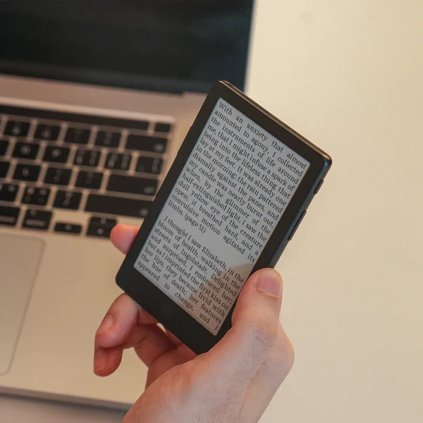 Електронна книга XTEINK X4 Pro, 4.3", E Ink 219 PPI, 16 ГБ, Wi-Fi, Bluetooth, підсвічування, 1100 мА·год - Фото 5 Електронна книга XTEINK X4 Pro, 4.3", E Ink 219 PPI, 16 ГБ, Wi-Fi, Bluetooth, підсвічування, 1100 мА·год - изображение 5