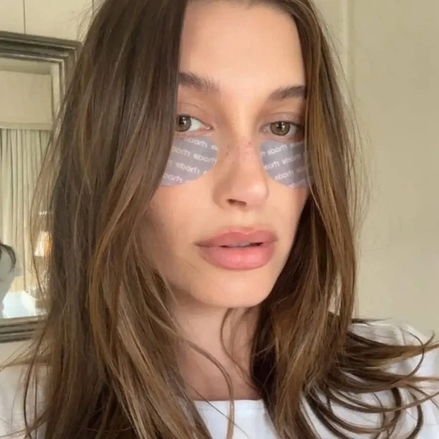 Пептидные патчи под глаза от отеков Rhode Peptide Eye Prep Depuffing Eye Patches. 1 пара - Фото 2 Пептидные патчи под глаза от отеков Rhode Peptide Eye Prep Depuffing Eye Patches. 1 пара - изображение 2