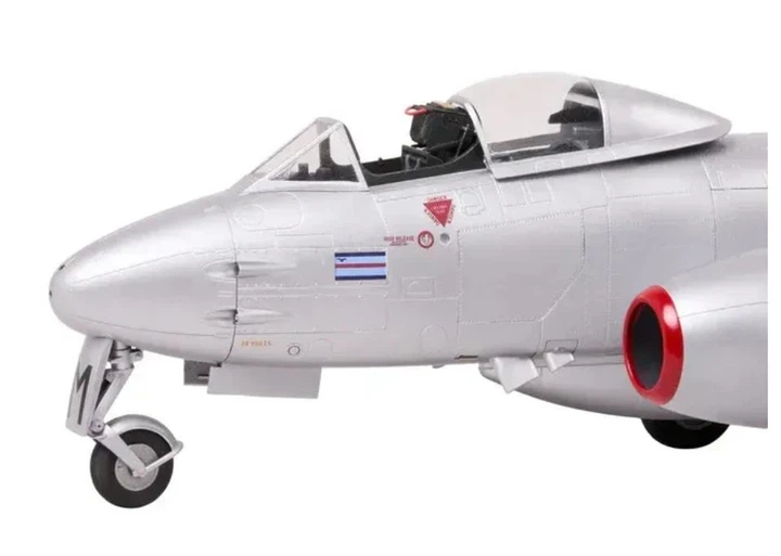 Збірна модель 1:32 літак Gloster Meteor F.8 Revell 03750 - зображення 6