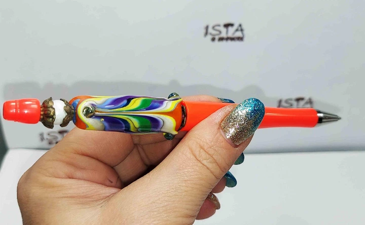 Ручка дизайнерская с авторскими бусинами с добавлением серебра 12184 ISTA Lampwork - изображение 3