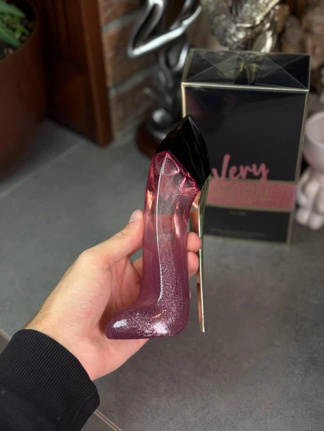 Парфумована вода для жінок Carolina Herrera Very Good Girl Glam 80 мл - изображение 5