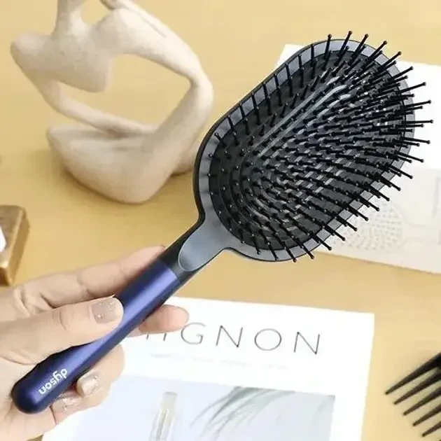 Набір щіток і гребінців DYS Designed Paddle Brush and Detangling Comb Prussian Blue Black (B-98) - Фото 6 Набір щіток і гребінців DYS Designed Paddle Brush and Detangling Comb Prussian Blue Black (B-98) - изображение 6