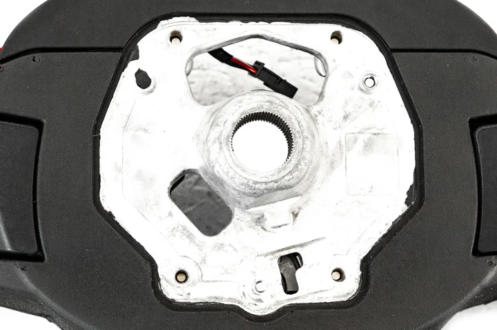 Руль CS-Style для BMW 7 серия F01/F02 2008-2015 гг - изображение 6