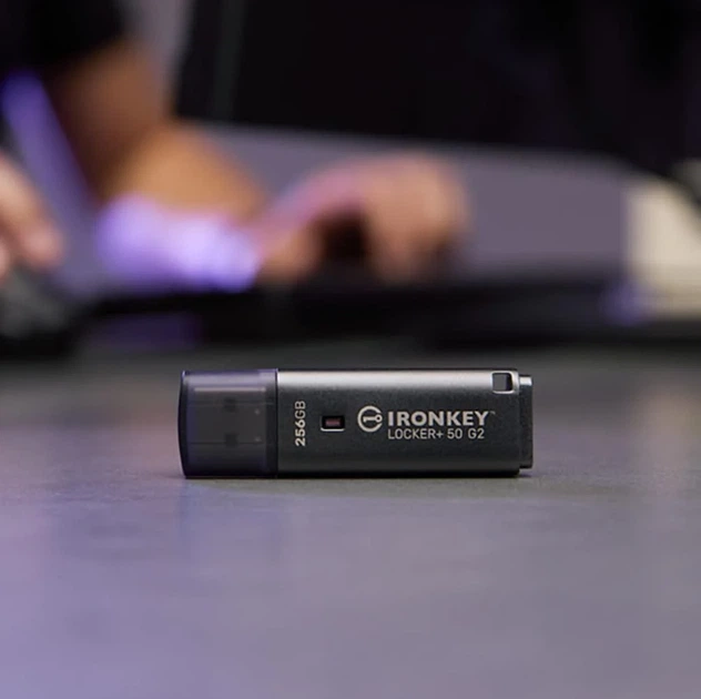 Накопитель USB 3.2 Kingston IronKey Locker+ 50 G2 32GB металл + пластик - изображение 7