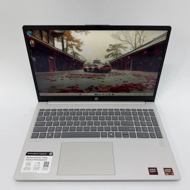 Ультрабук HP OmniBook3 / 15.6" (1920x1080) IPS Touch / AMD Ryzen AI 5 330 (4 (8) ядер по 2.0 - 4.5 GHz) / 16 GB DDR5 / 512 GB SSD M.2 NVMe / AMD Radeon 820M / WebCam б/в + Подарунок Мишка та килимок - Фото 3 Ультрабук HP OmniBook3 / 15.6" (1920x1080) IPS Touch / AMD Ryzen AI 5 330 (4 (8) ядер по 2.0 - 4.5 GHz) / 16 GB DDR5 / 512 GB SSD M.2 NVMe / AMD Radeon 820M / WebCam б/в + Подарунок Мишка та килимок - зображення 3