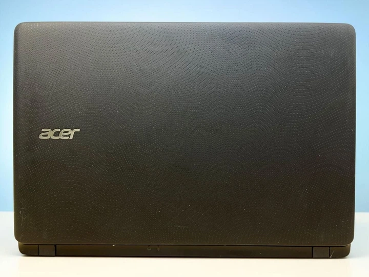 Ноутбук Acer ES1-533 / 15.6" (1366x768) TN / Intel Pentium N4200 (4 (4) ядер по 1.1 - 2.5 GHz) / 4 GB DDR3 / 500 GB HDD / Intel HD Graphics / WebCam б/у - изображение 4