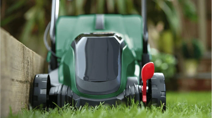 Акумуляторна газонокосарка Bosch CityMower 18V-32-300, 18В, 32 см, 31 л, висота трави 30-60 мм, вага 8.8 кг, без батареї та зарядн - зображення 5